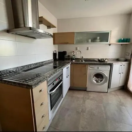 Apartment Cerezos *